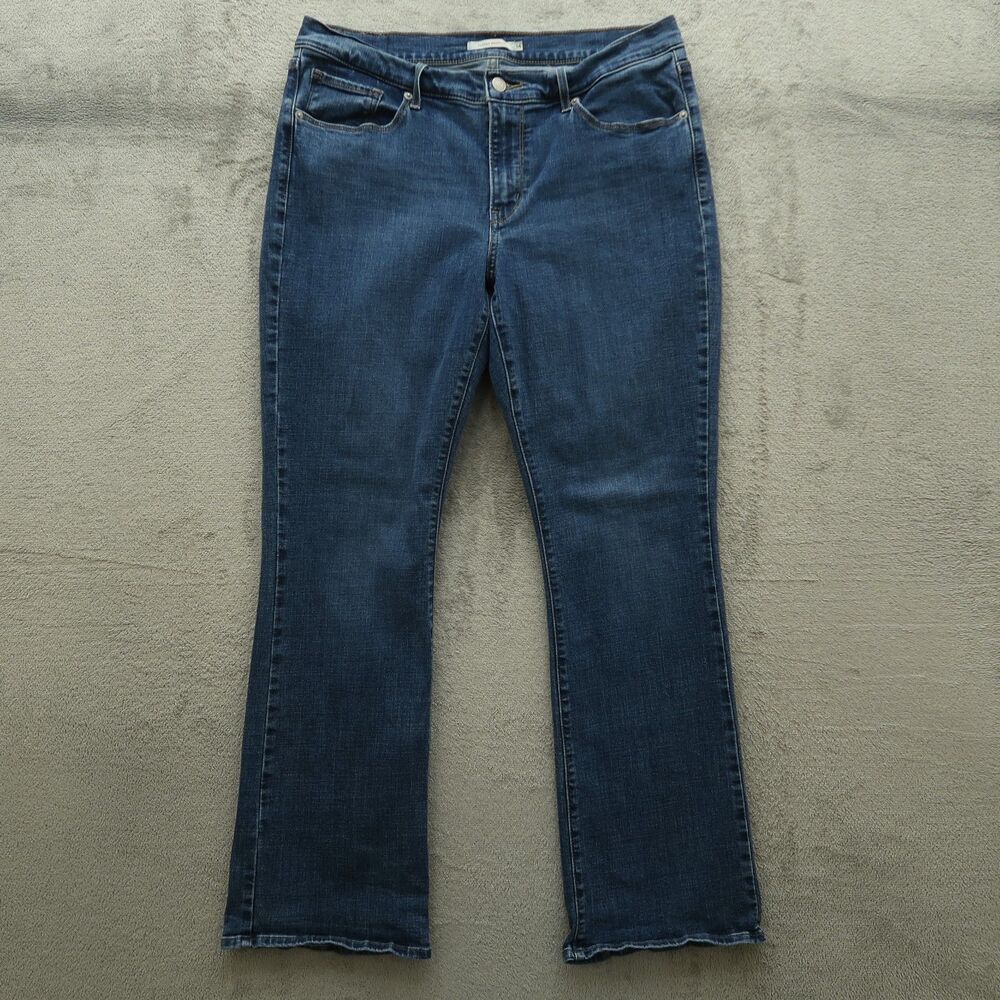 Levi's Jeans Women's Size 14M Blue Mid-Rise Classic Bootcut Denim 31" Inseam